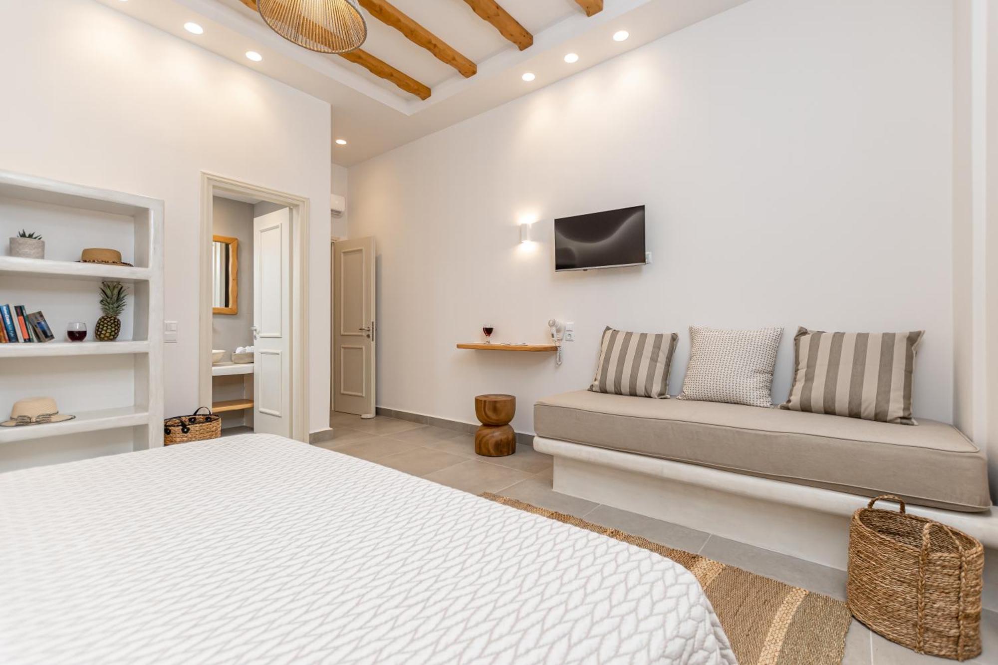Porto Dema Luxury Suites Schoinoussa Eksteriør bilde