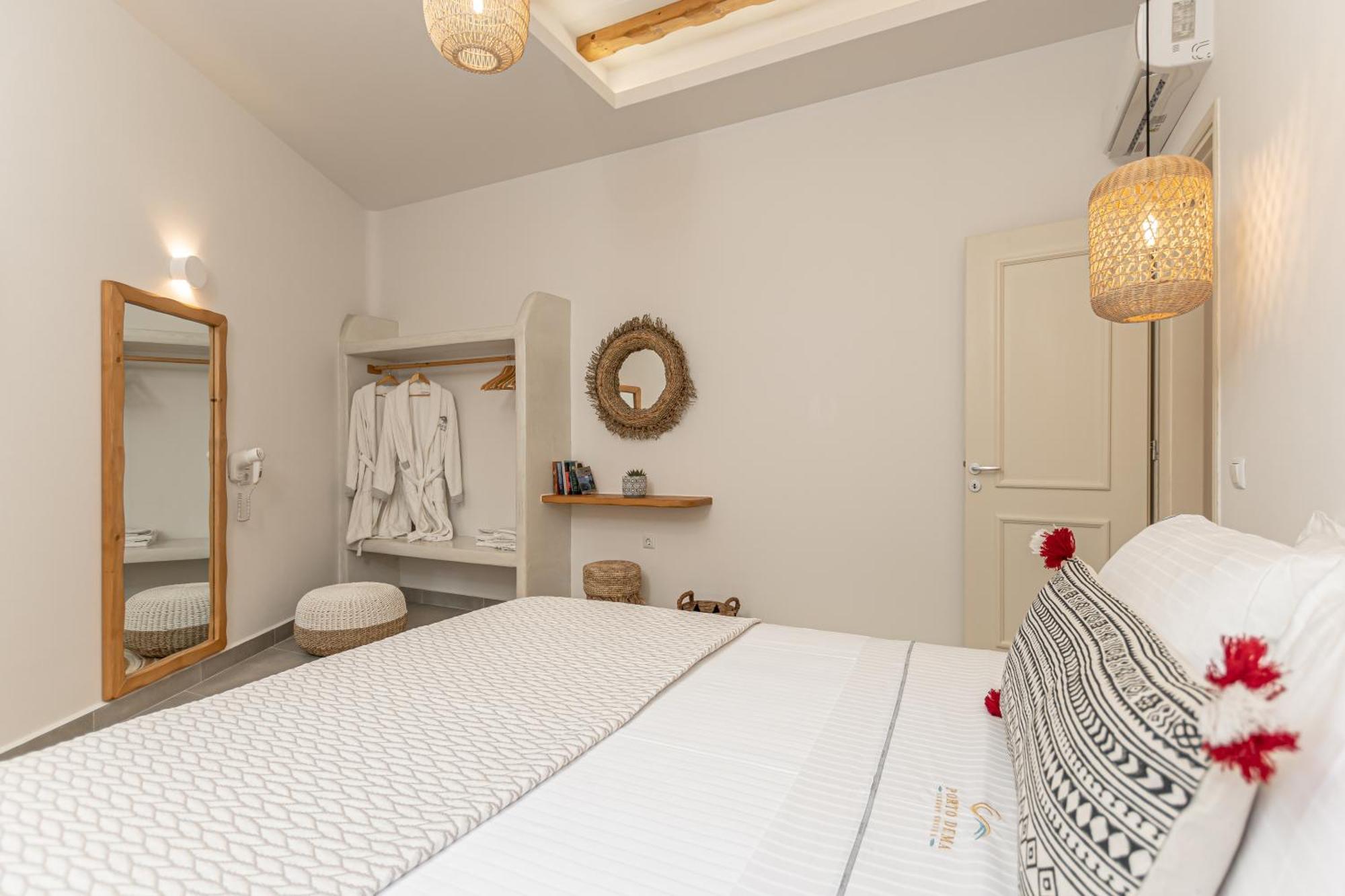 Porto Dema Luxury Suites Schoinoussa Eksteriør bilde