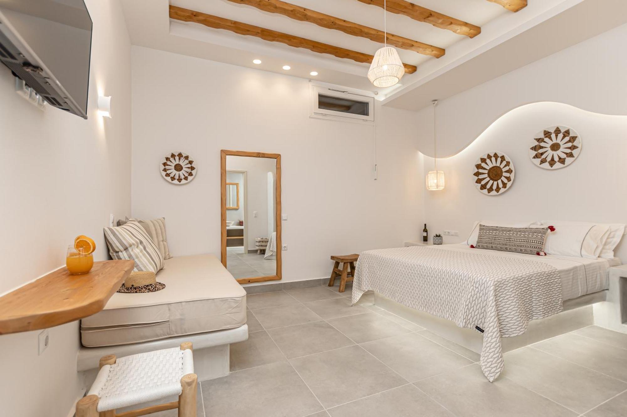 Porto Dema Luxury Suites Schoinoussa Eksteriør bilde